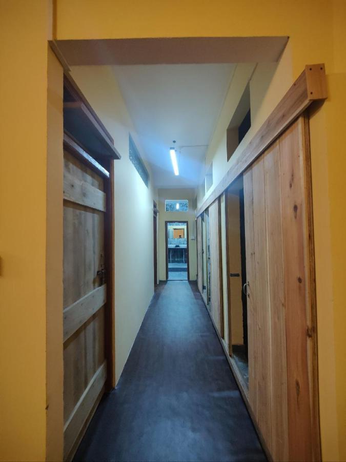 Tara Circle Hostel ダージリン エクステリア 写真